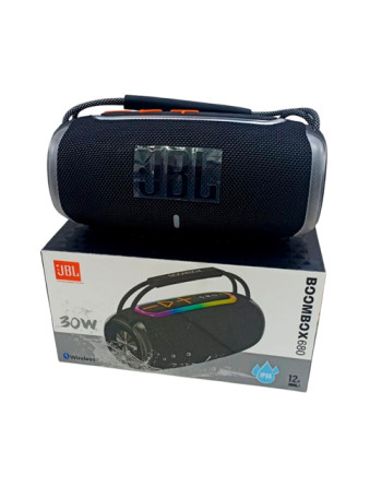 Bocina tipo jbl boombox 680...